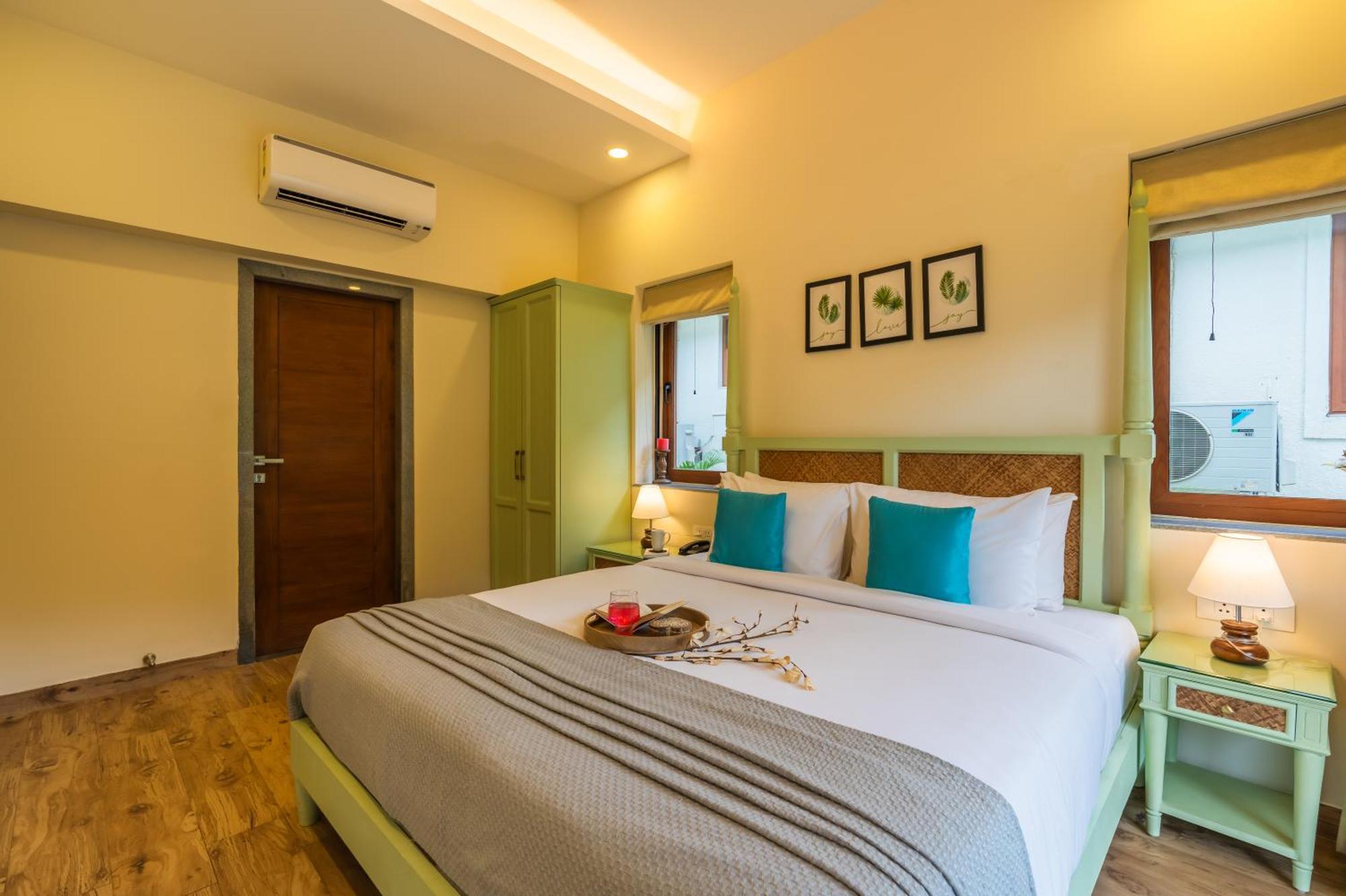 Elivaas 3 Bhk Pvt Pool & Bar - Villa Valerie Oxel Dış mekan fotoğraf